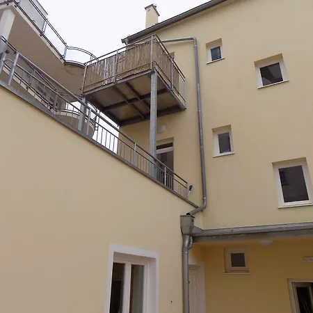 Karlsbad Apartments